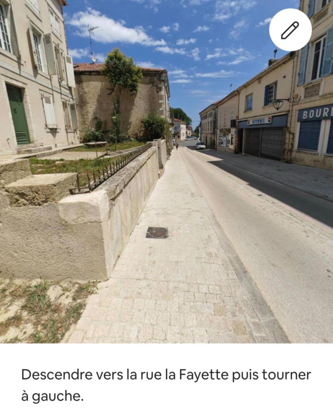 Tour Medievale Fortifiee Entierement Restaure Saint-Sever  Εξωτερικό φωτογραφία