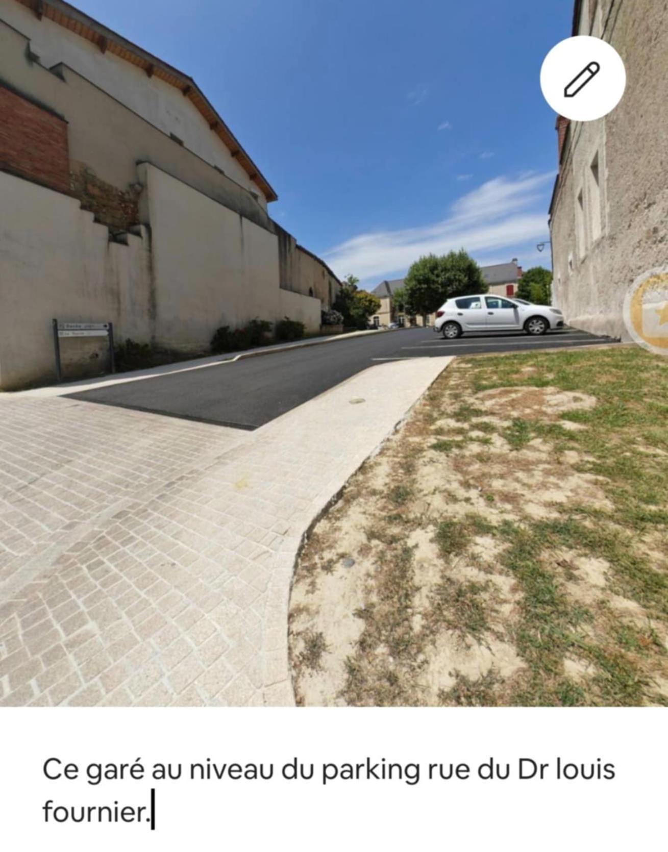Tour Medievale Fortifiee Entierement Restaure Saint-Sever  Εξωτερικό φωτογραφία